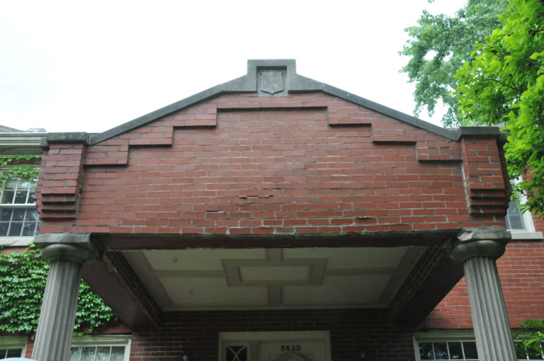 5830 W Midway Park, Chicago IL 1
