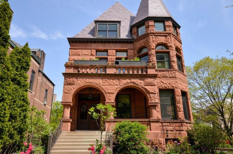 632 W Deming Place, Chicago IL